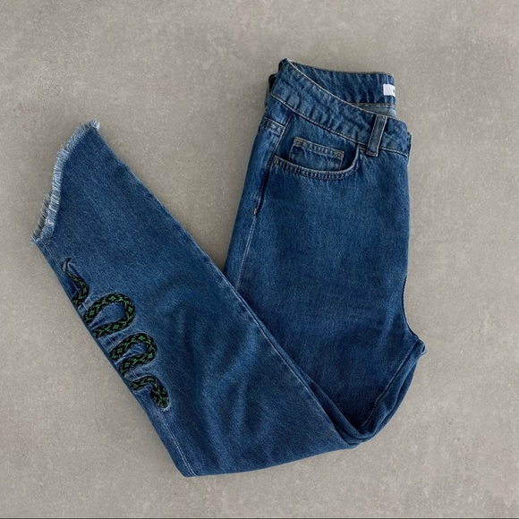 NA-KD DENIM W SNAKE GRAPHIC - Picture 2 of 12